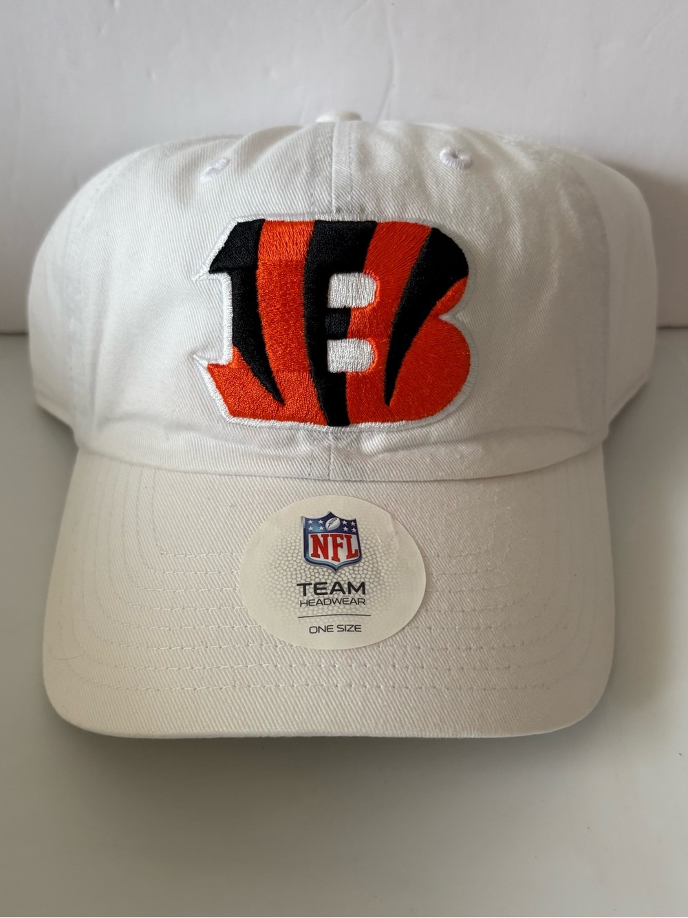 Cincinnati Bengals White Mens Embroidered Adjustable Baseball Hat New